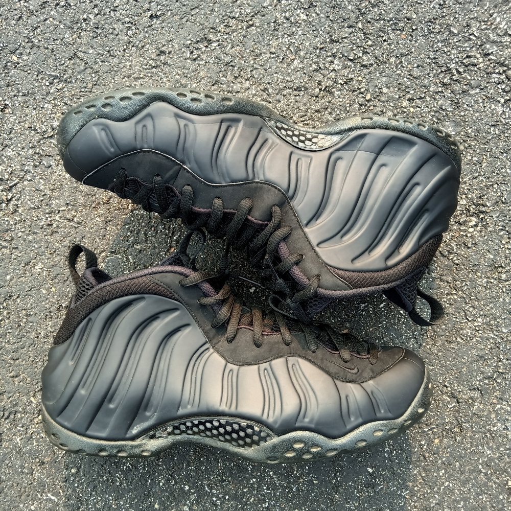 Nike Air Foamposite One Anthracite size 11